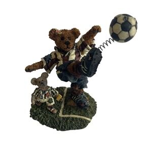 Boyds‎ Bears & Friends Soccer Figurine Bears Kicking Ball Collectible Decor